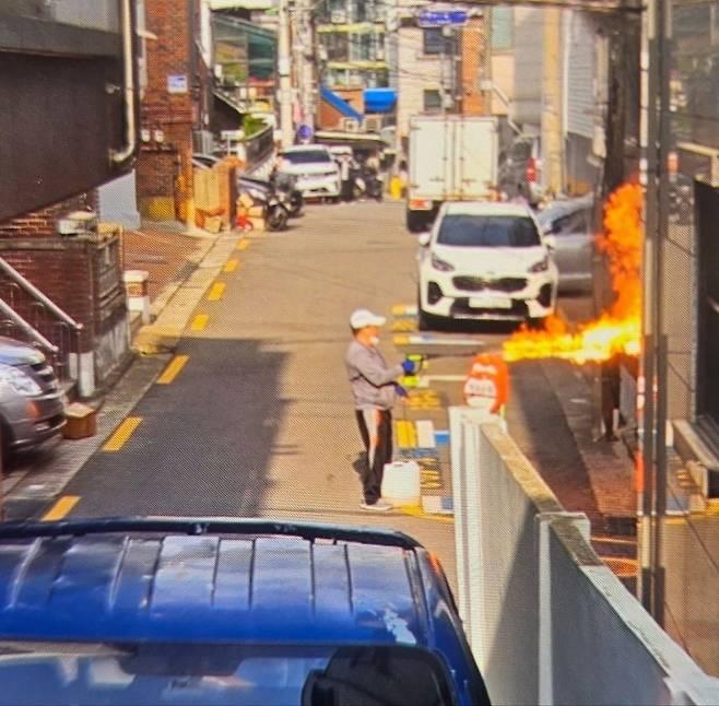클릭하시면 원본 이미지를 보실 수 있습니다.