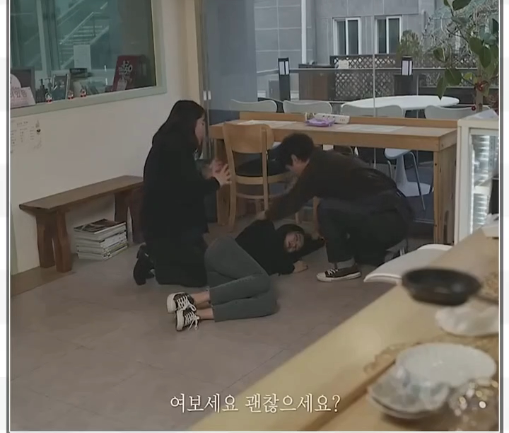 클릭하시면 원본 이미지를 보실 수 있습니다.