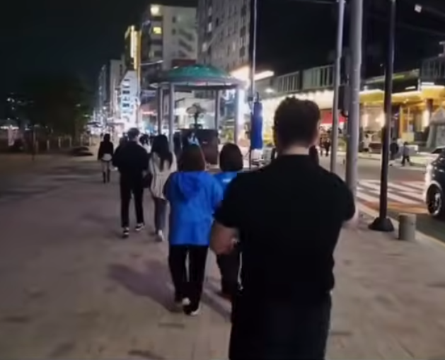 클릭하시면 원본 이미지를 보실 수 있습니다.