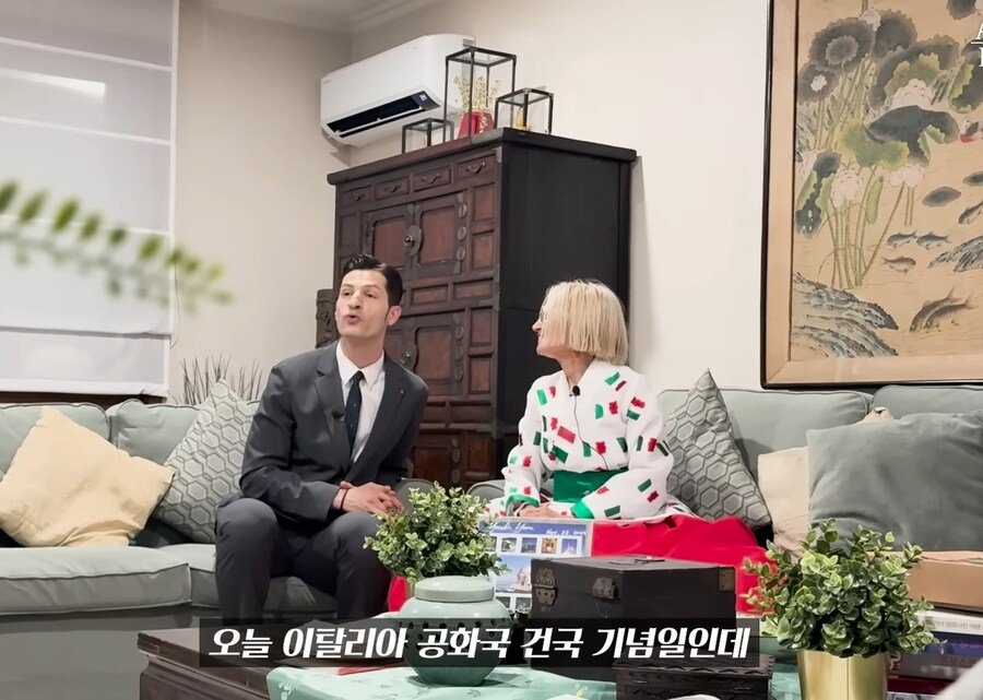 클릭하시면 원본 이미지를 보실 수 있습니다.