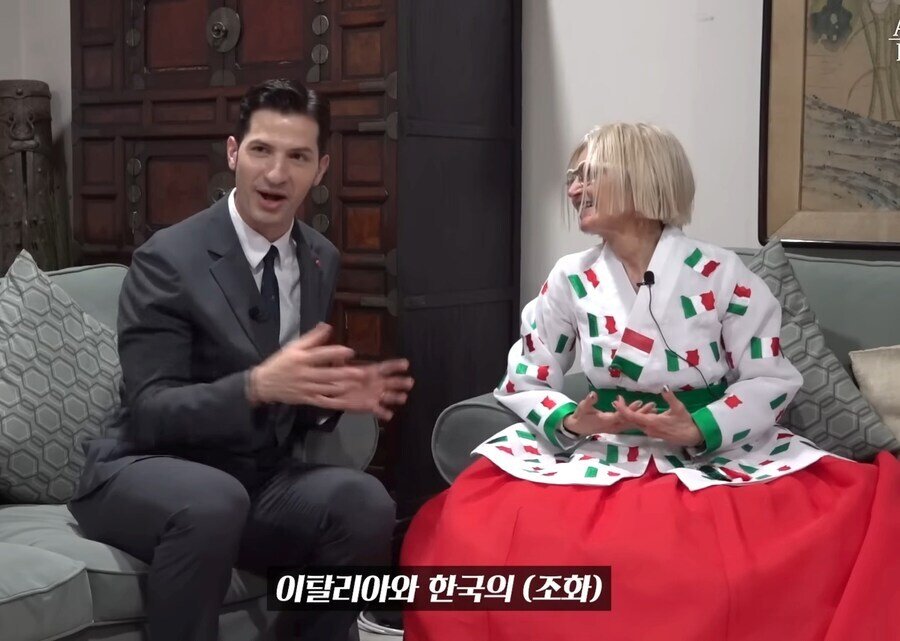 클릭하시면 원본 이미지를 보실 수 있습니다.