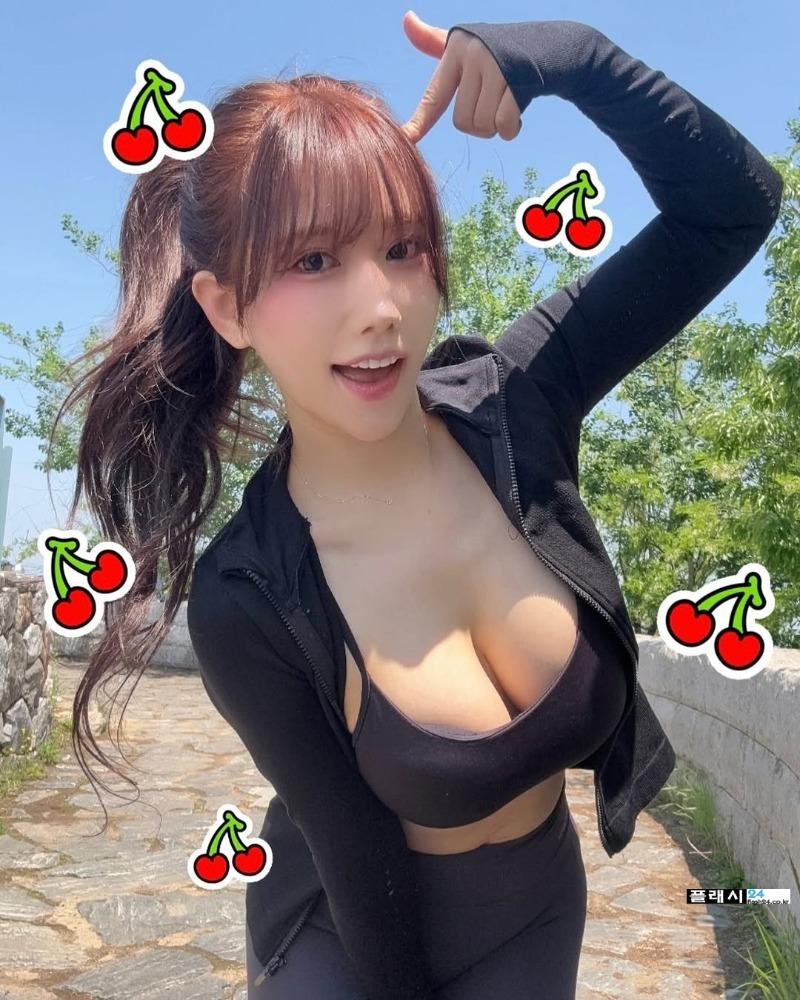 클릭하시면 원본 이미지를 보실 수 있습니다.