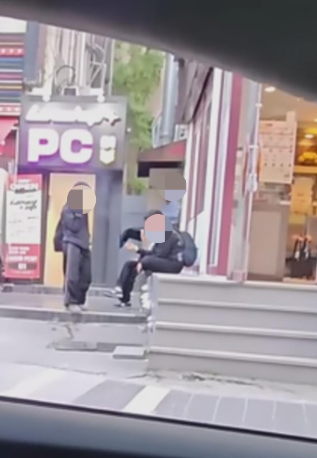 클릭하시면 원본 이미지를 보실 수 있습니다.